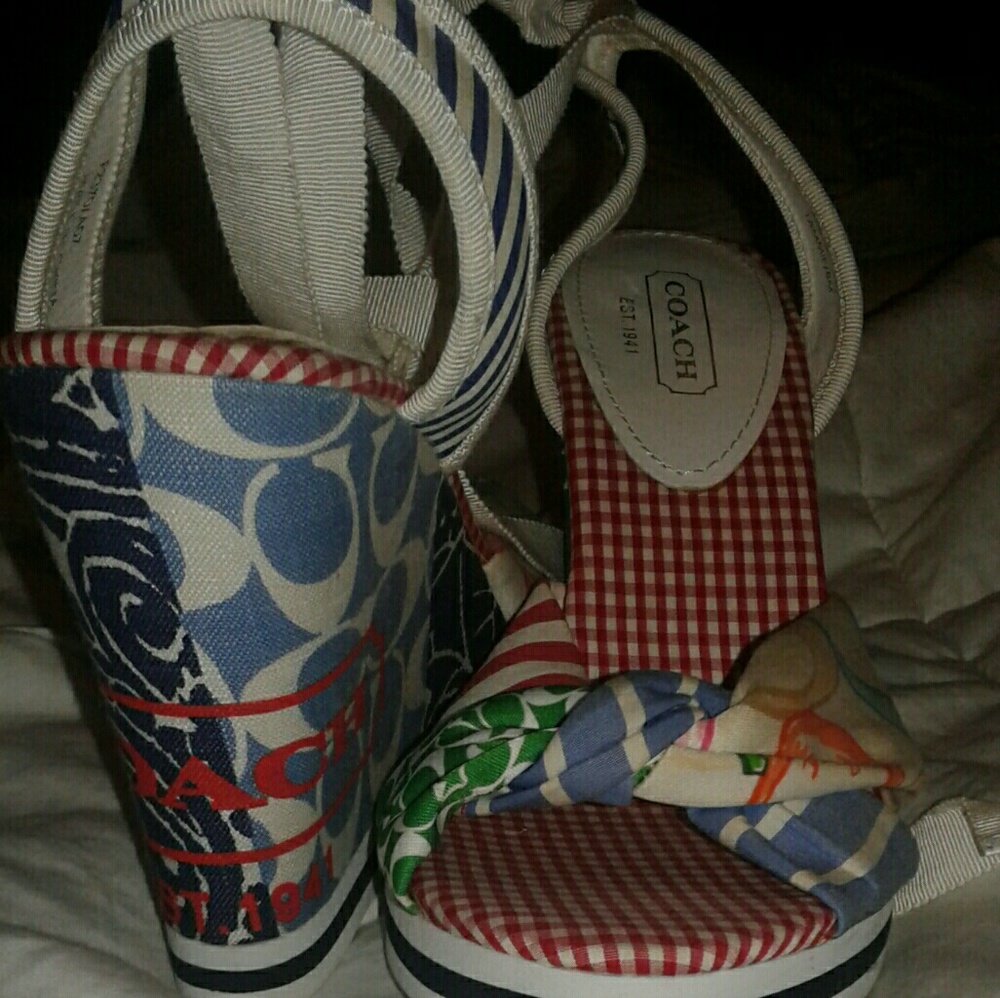 COACH WEDGES